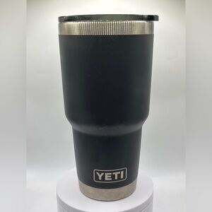 YETI Insulated Tumbler | 30 oz Stainless Steel Travel Cup w/ Lid